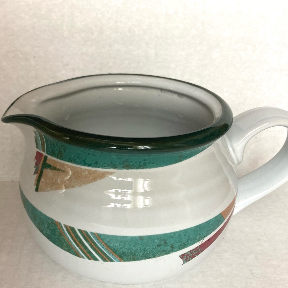 Noritake creamer or sauce server  Stoneware Ceramic Pattern New West Oven safe